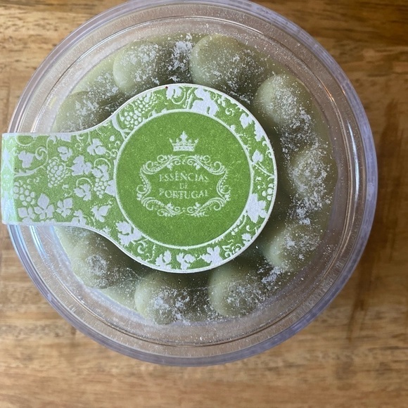 Essencias De Portugal Set of 7 Eucalyptus Massage Soap with Grapeseed NEW Sealed - Picture 2 of 4